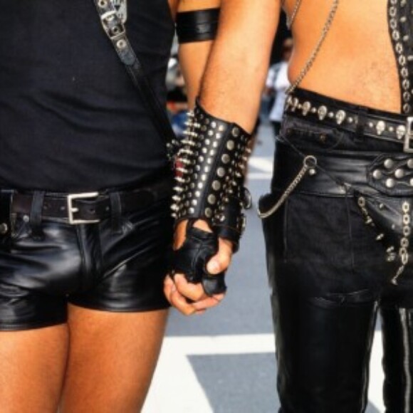 Logotipo del grupo BDSM